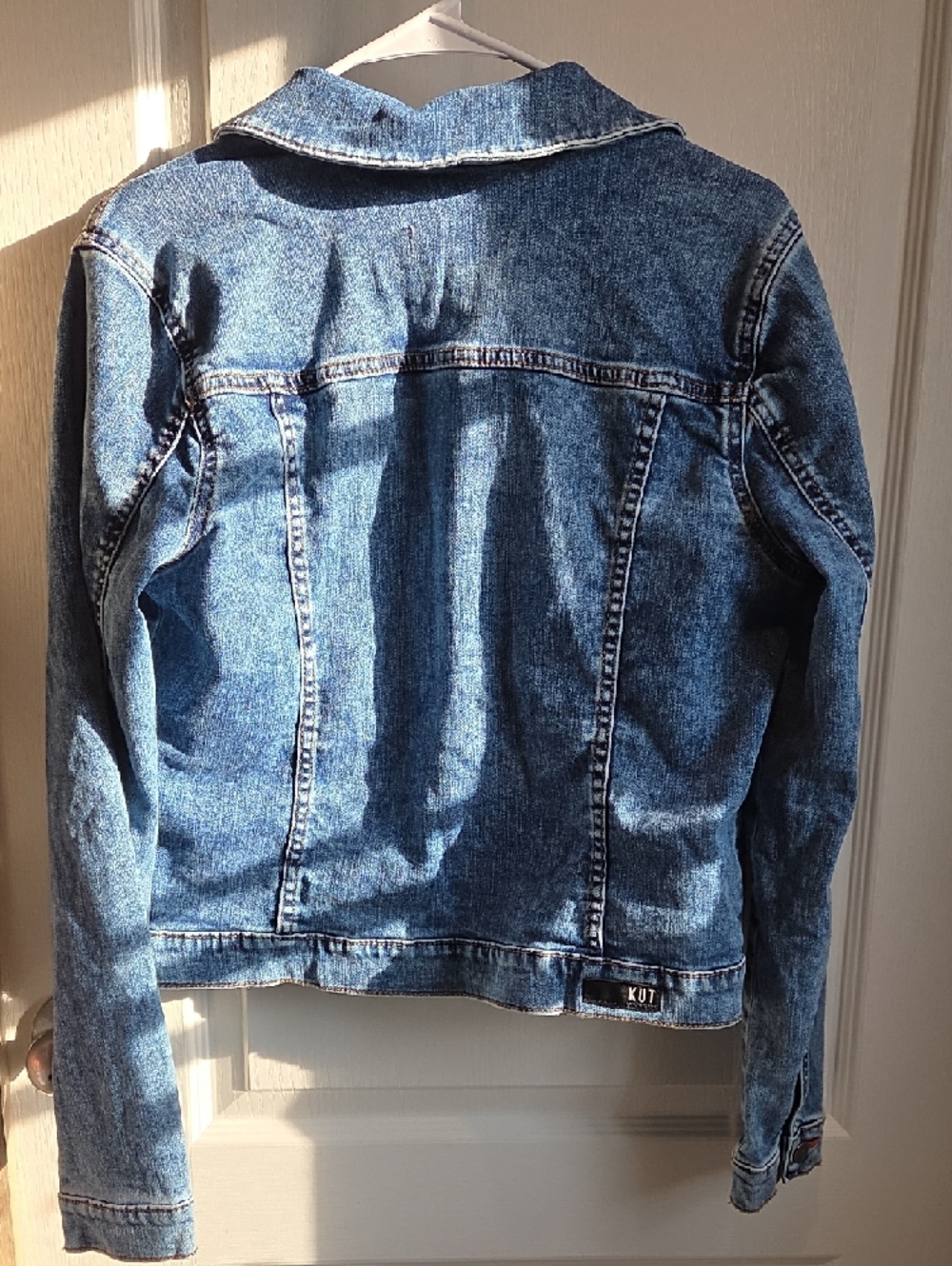 Kut from the Kloth Light Blue Denim Jacket with Contrast Stitching - Picture 6 of 6